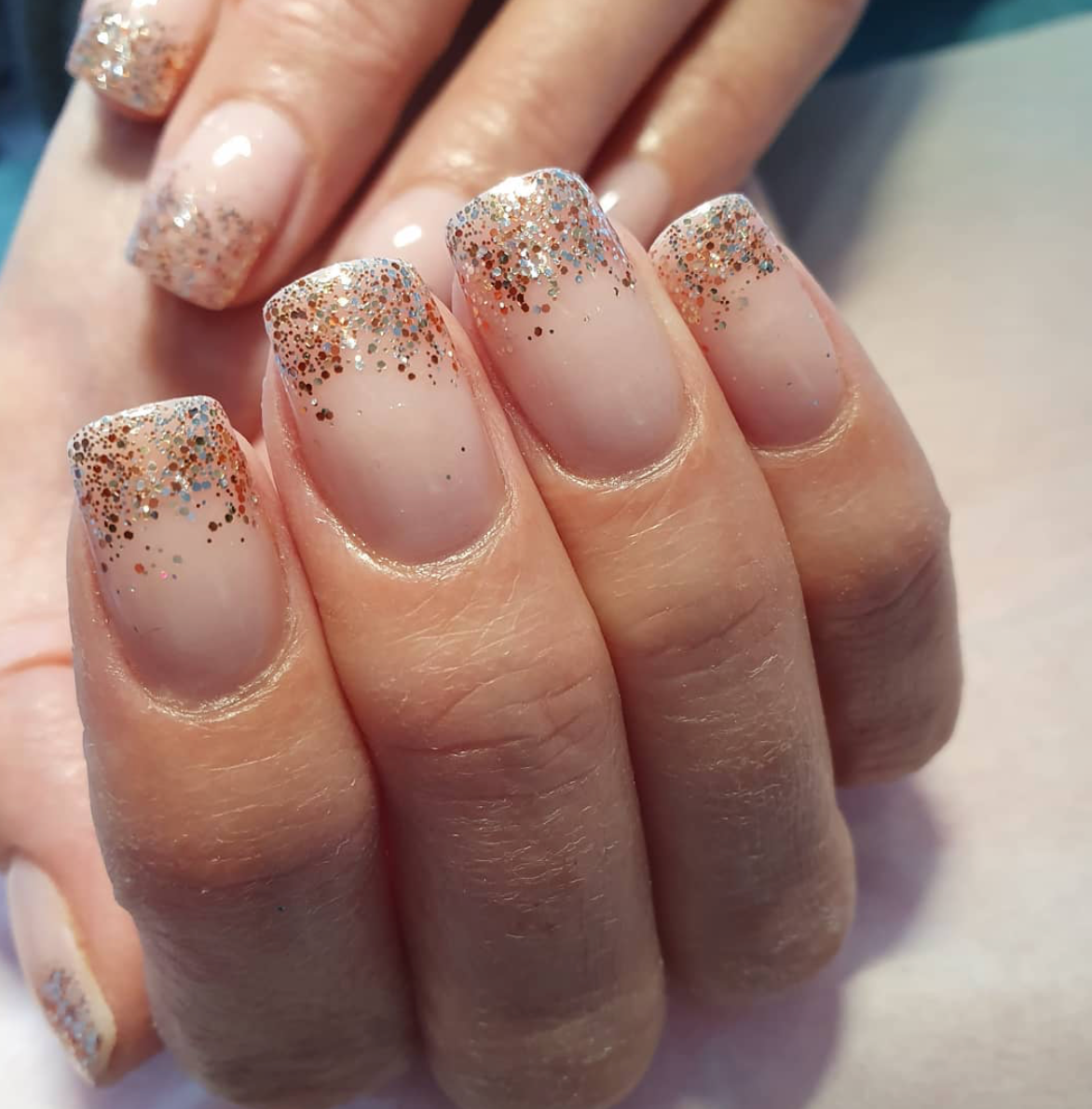 Victoria glitter rose best sale